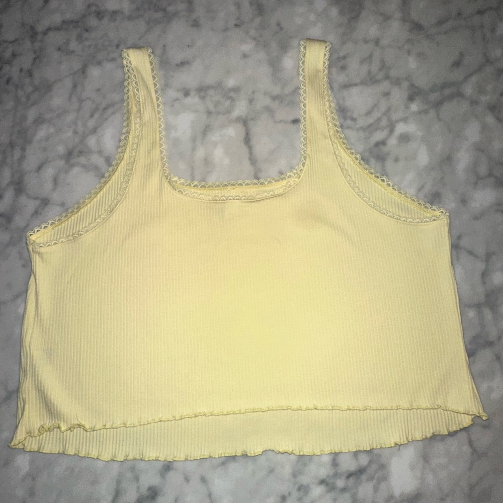 Old Navy Light Yellow Ribbed Tank Top - Picture 3 of 3